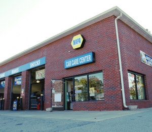 Global Auto Solutions - Exterior